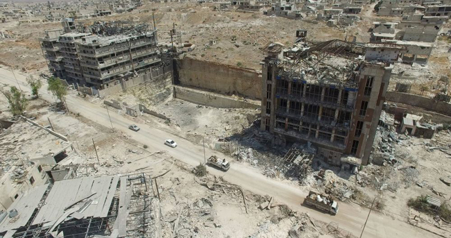 Chiến sự ở cửa ngõ Aleppo nhìn từ trên không ảnh 1